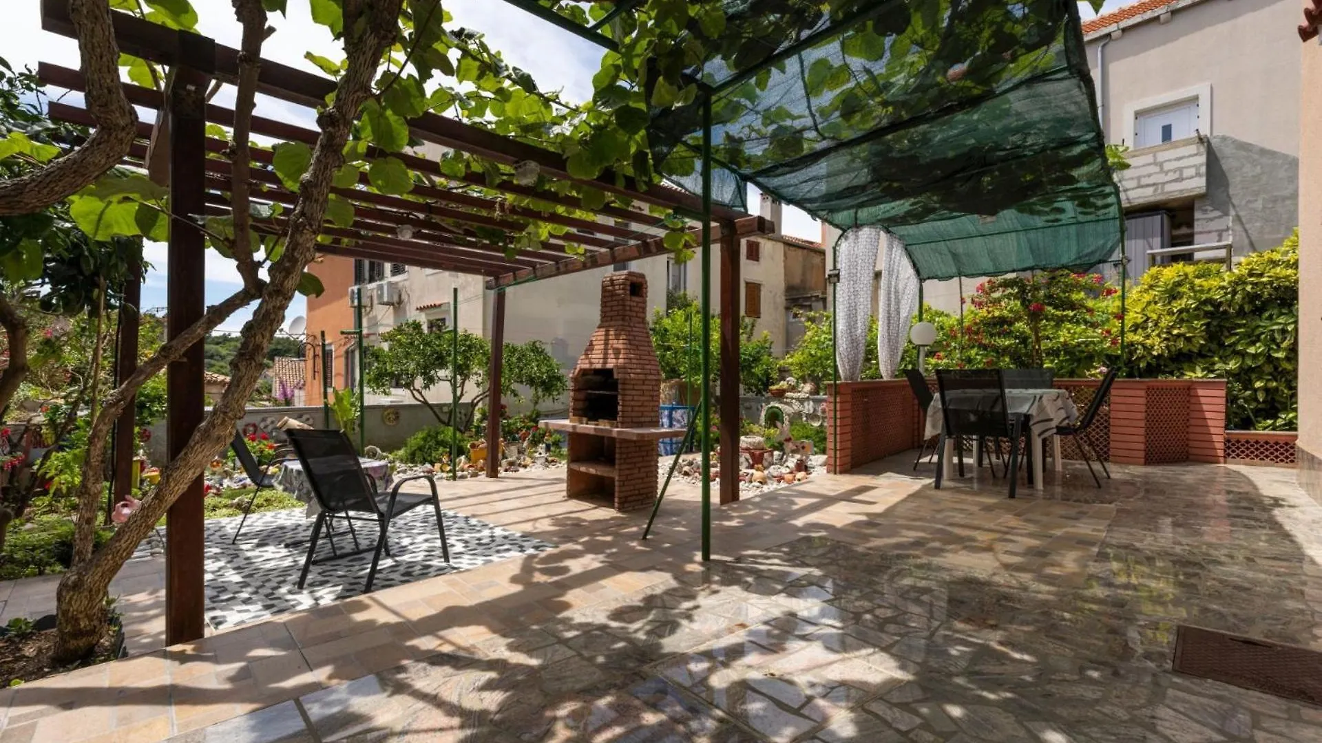 Apartment Lina 2 Mali Lošinj Croatie